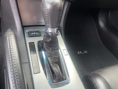 Used 2014 Acura ILX image 29