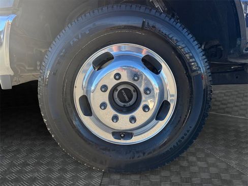 Used 2024 Ford F350 King Ranch w/ Chrome Package image 14