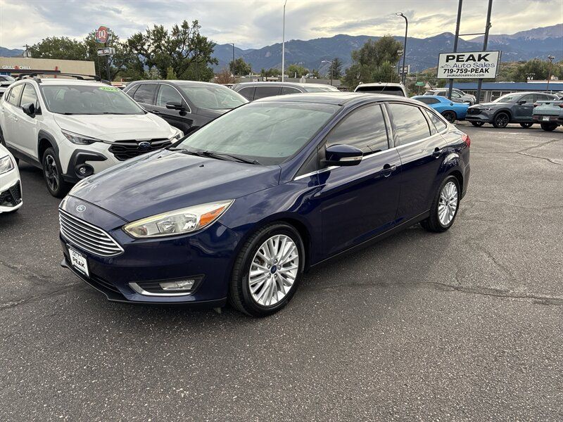 Used 2017 Ford Focus Titanium FWD image 3