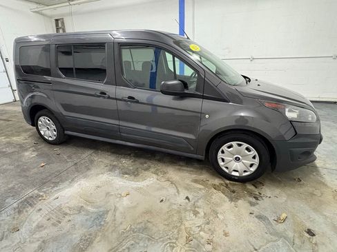 Used 2018 Ford Transit Connect XL image 2