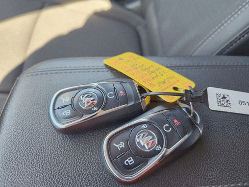 Used 2023 Buick Encore GX Select w/ Sport Touring Package image 49