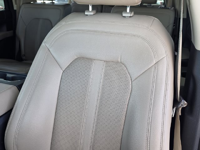 Used 2023 Ford Expedition Max Limited RWD image 15