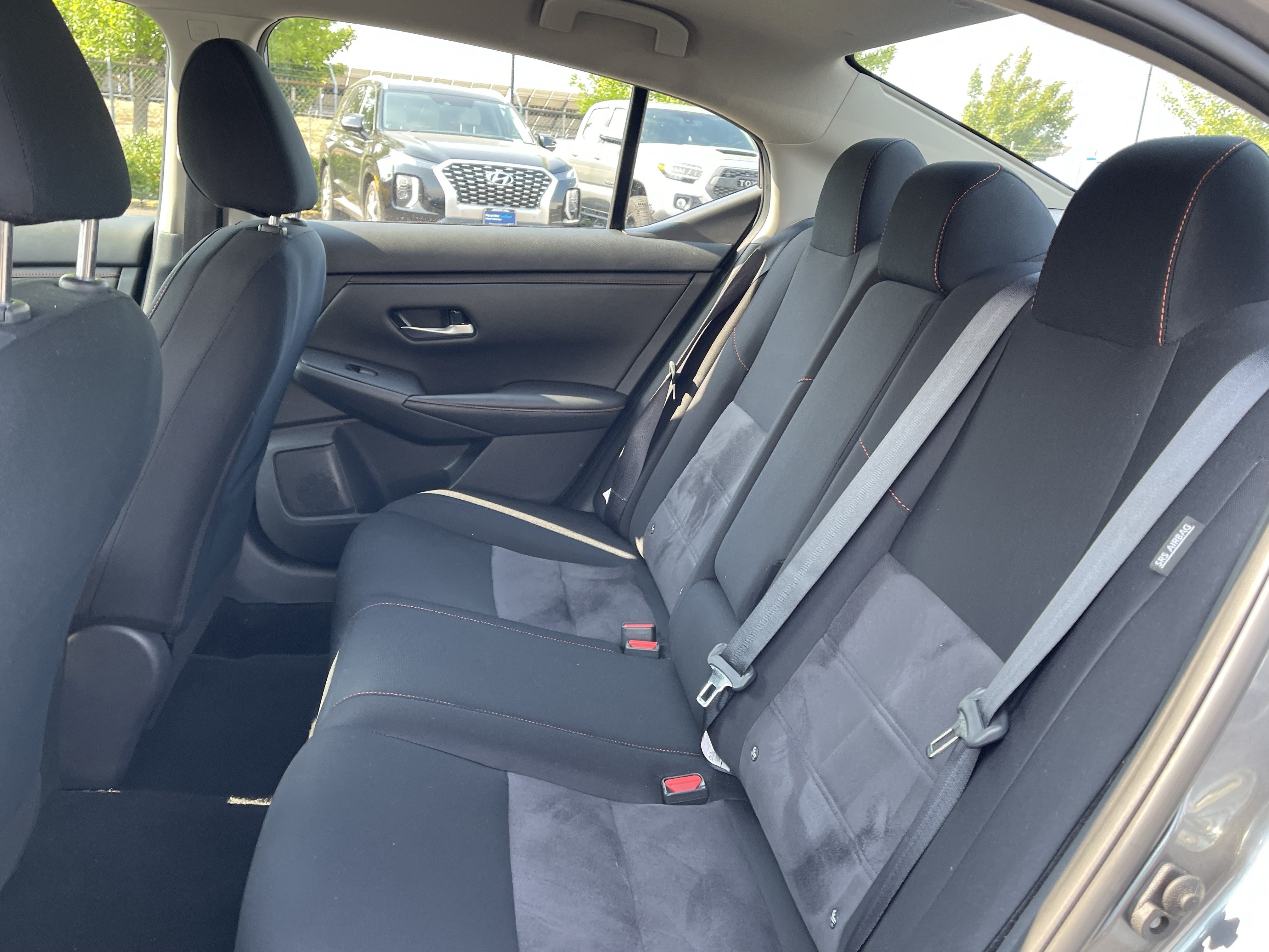 Used 2025 Nissan Sentra SR FWD image 15