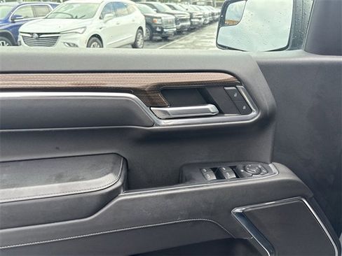 Certified 2023 Chevrolet Silverado 1500 RST image 23