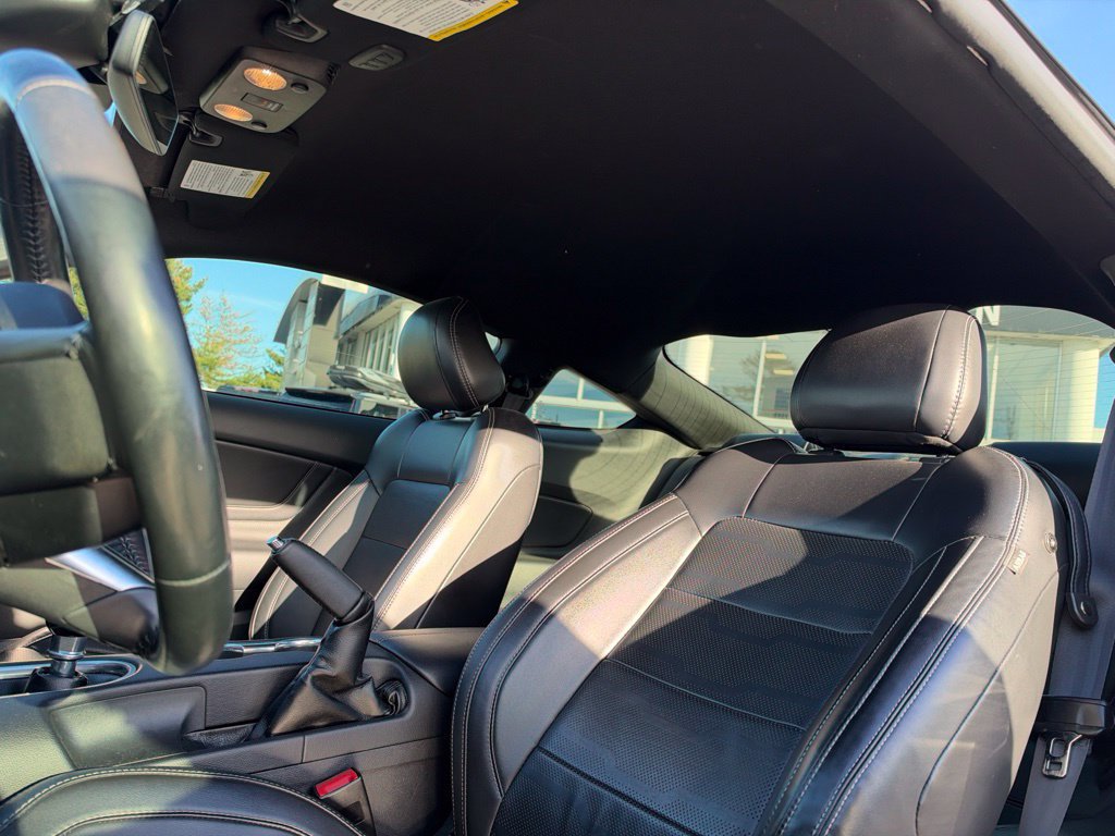 Used 2020 Ford Mustang GT Premium w/ GT Performance Package RWD image 17