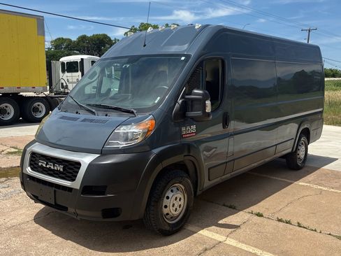 Used 2019 RAM ProMaster 3500 FWD image 1