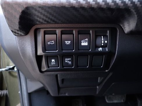 Used 2022 Subaru Ascent Onyx Edition AWD/4WD image 16