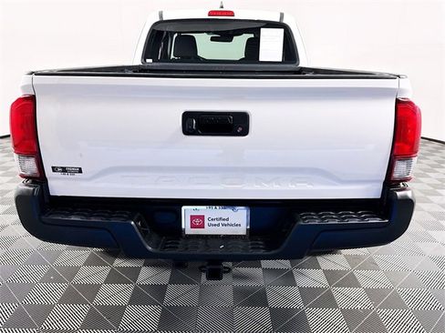 Certified 2018 Toyota Tacoma SR image 19