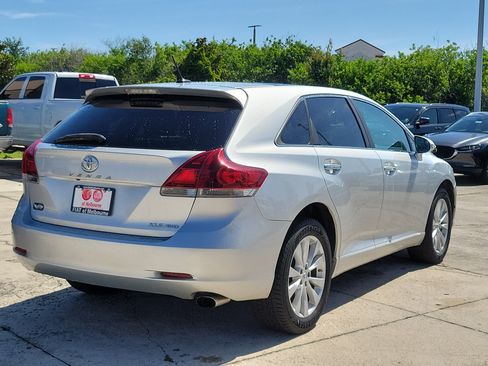 Used 2014 Toyota Venza XLE w/ XLE Premium Package AWD/4WD image 4