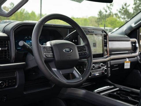 New 2026 Ford F350 Lariat w/ Lariat Ultimate Package AWD/4WD image 25