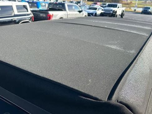 New 2025 Ford Bronco Base image 8