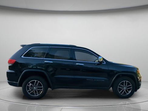 Used 2018 Jeep Grand Cherokee Limited AWD/4WD image 31