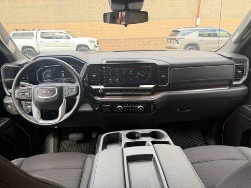 Used 2024 GMC Sierra 1500 Elevation w/ X31 Off-Road Package AWD/4WD image 21