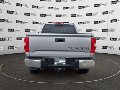 Used 2018 Toyota Tundra SR5 RWD image 5