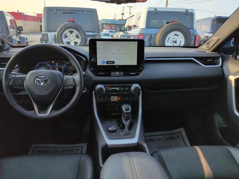 Certified 2025 Toyota RAV4 XSE w/ Advanced Technology Package AWD/4WD image 12