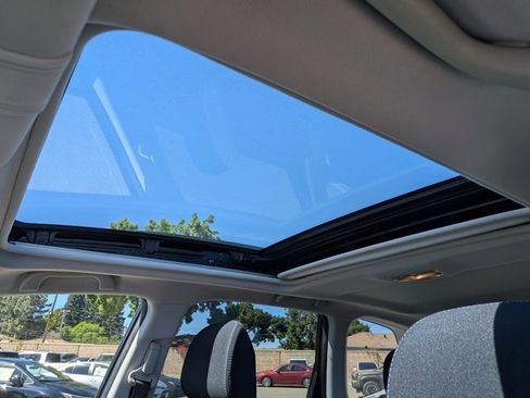 Used 2017 Subaru Forester 2.5i Premium w/ Popular Package #2A image 17