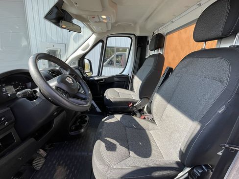 Used 2023 RAM ProMaster 3500 w/ Convenience Group FWD image 24