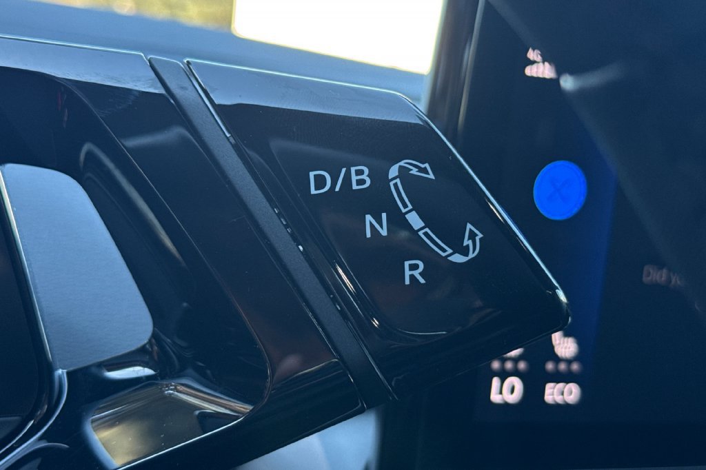 Used 2023 Volkswagen ID.4 Pro S RWD image 24