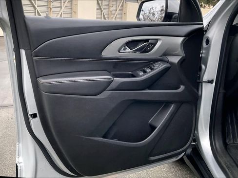 Used 2021 Chevrolet Traverse LT w/ LPO, Cargo Package image 23