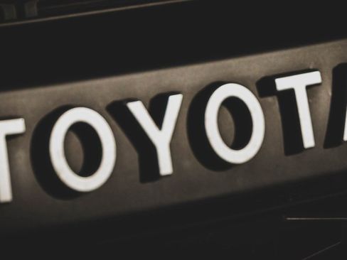 Used 2023 Toyota 4Runner SR5 Premium image 21