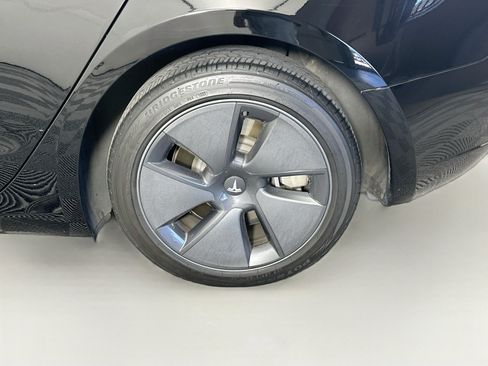 Used 2023 Tesla Model 3 Standard Range RWD image 11