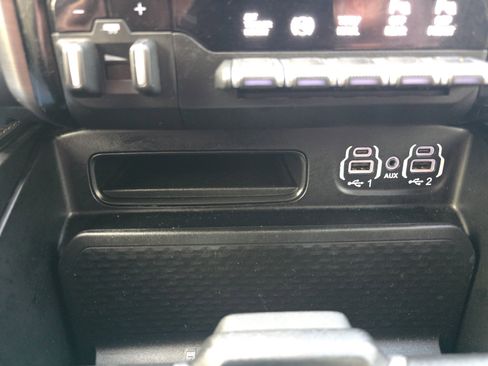 Used 2024 RAM 2500 Rebel w/ Towing Technology Group image 42