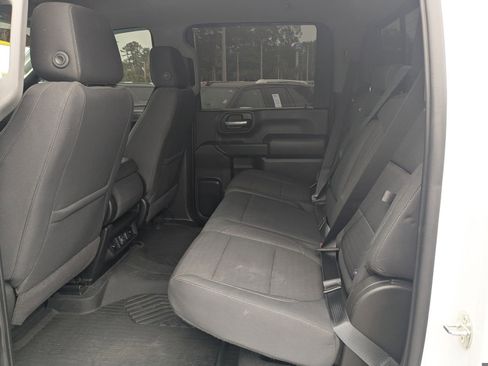 Used 2020 Chevrolet Silverado 2500 LT w/ Convenience Package image 14