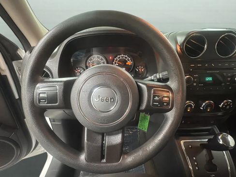 Used 2016 Jeep Patriot Sport w/ Power Value Group FWD image 20