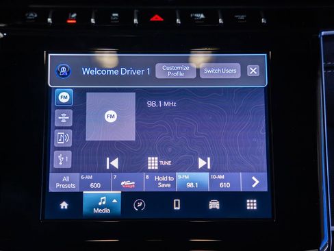 New 2025 Jeep Grand Cherokee Altitude image 21