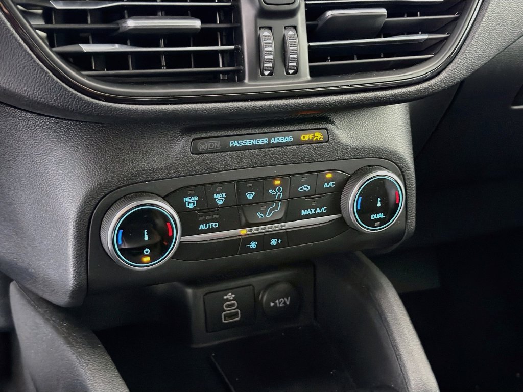 Used 2025 Ford Escape ST-Line FWD image 18