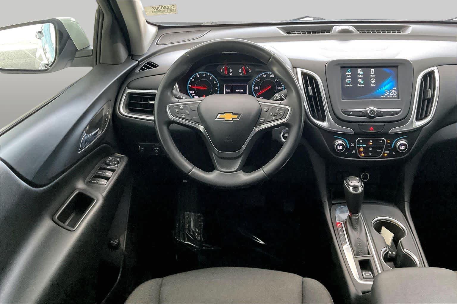 Used 2018 Chevrolet Equinox LT FWD image 6