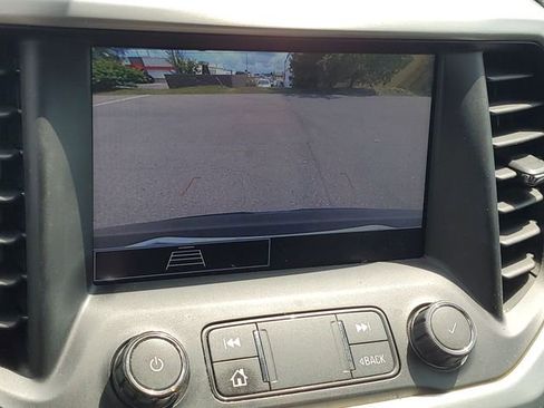 Certified 2021 GMC Acadia SLE w/ Driver Convenience Package image 16