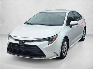 Certified 2025 Toyota Corolla LE video 1