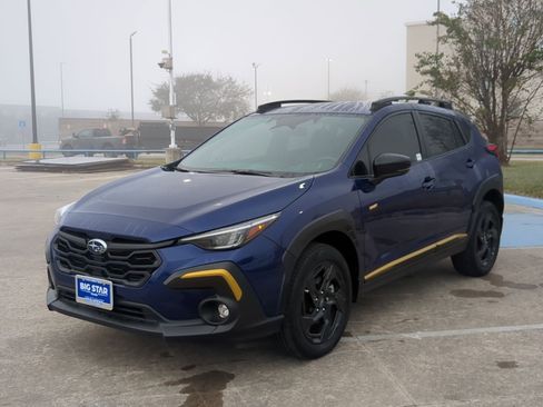 Used 2024 Subaru Crosstrek 2.5i Sport w/ Crosstrek Mirror Package image 8