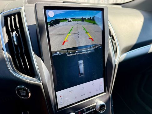 Used 2022 Ford Edge ST AWD/4WD image 24