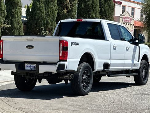 New 2026 Ford F350 XLT w/ XLT Premium Package AWD/4WD image 4
