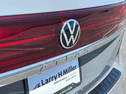 New 2026 Volkswagen Atlas SEL Premium R-Line AWD/4WD image 23