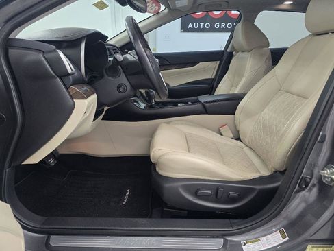 Used 2017 Nissan Maxima Platinum FWD image 10