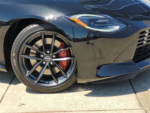 New 2025 Nissan Z Performance w/ Floor Mat Package image 2