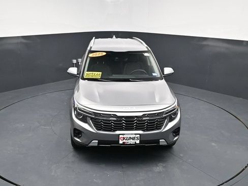Used 2025 Kia Seltos S FWD image 38