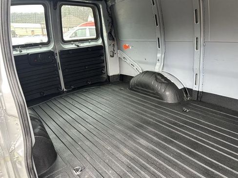 Used 2020 Chevrolet Express 2500 w/ Driver Convenience Package image 13