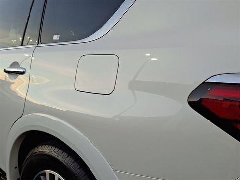 Used 2023 Nissan Armada SL w/ Cargo Package image 9