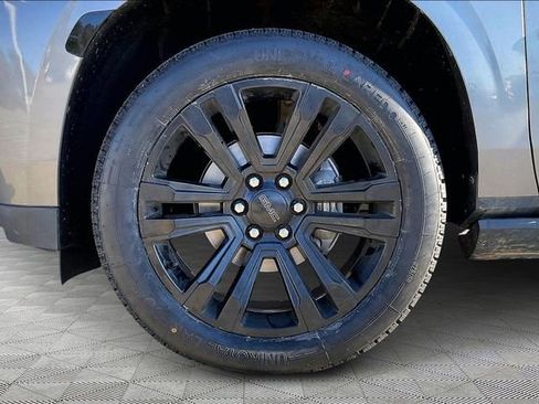 Used 2021 GMC Yukon Denali w/ Denali Premium Package image 23