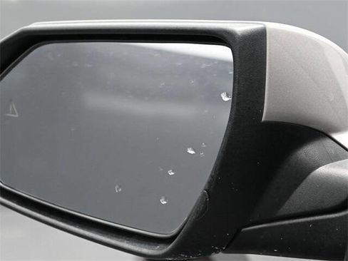 Used 2021 Hyundai Elantra SEL w/ Convenience Package image 8