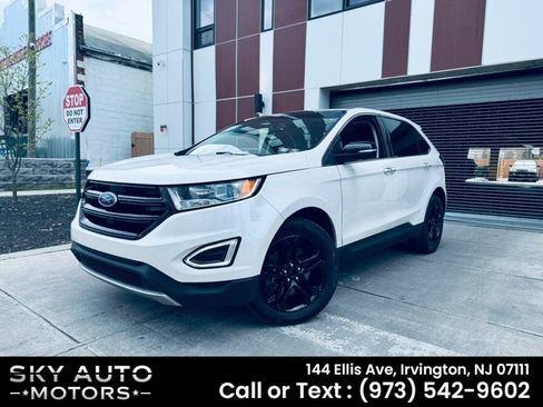 Used 2017 Ford Edge Titanium image 1