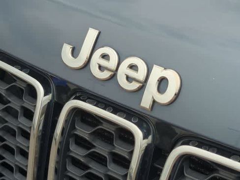 Certified 2020 Jeep Grand Cherokee Limited AWD/4WD image 12