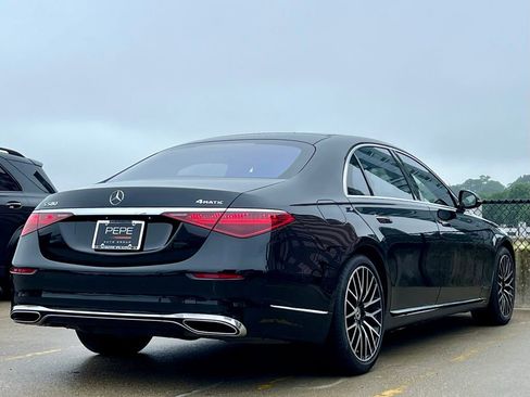 Used 2023 Mercedes-Benz S 580 4MATIC Sedan image 7