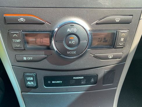 Used 2013 Toyota Corolla S w/ Premium Pkg FWD image 12