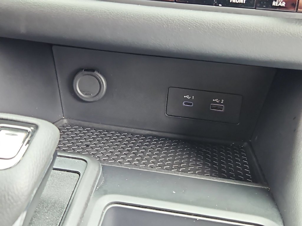 Used 2025 Nissan Pathfinder S AWD/4WD image 26
