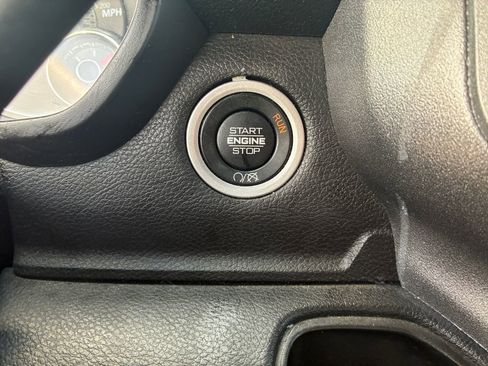 Used 2024 RAM 2500 Tradesman w/ Chrome Appearance Group AWD/4WD image 16